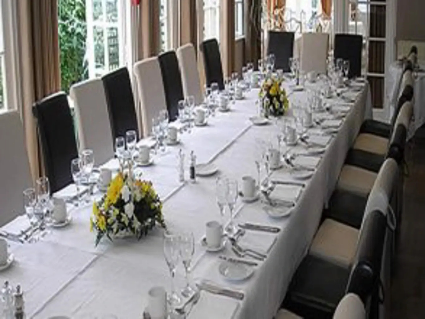 South Lodge Hotel