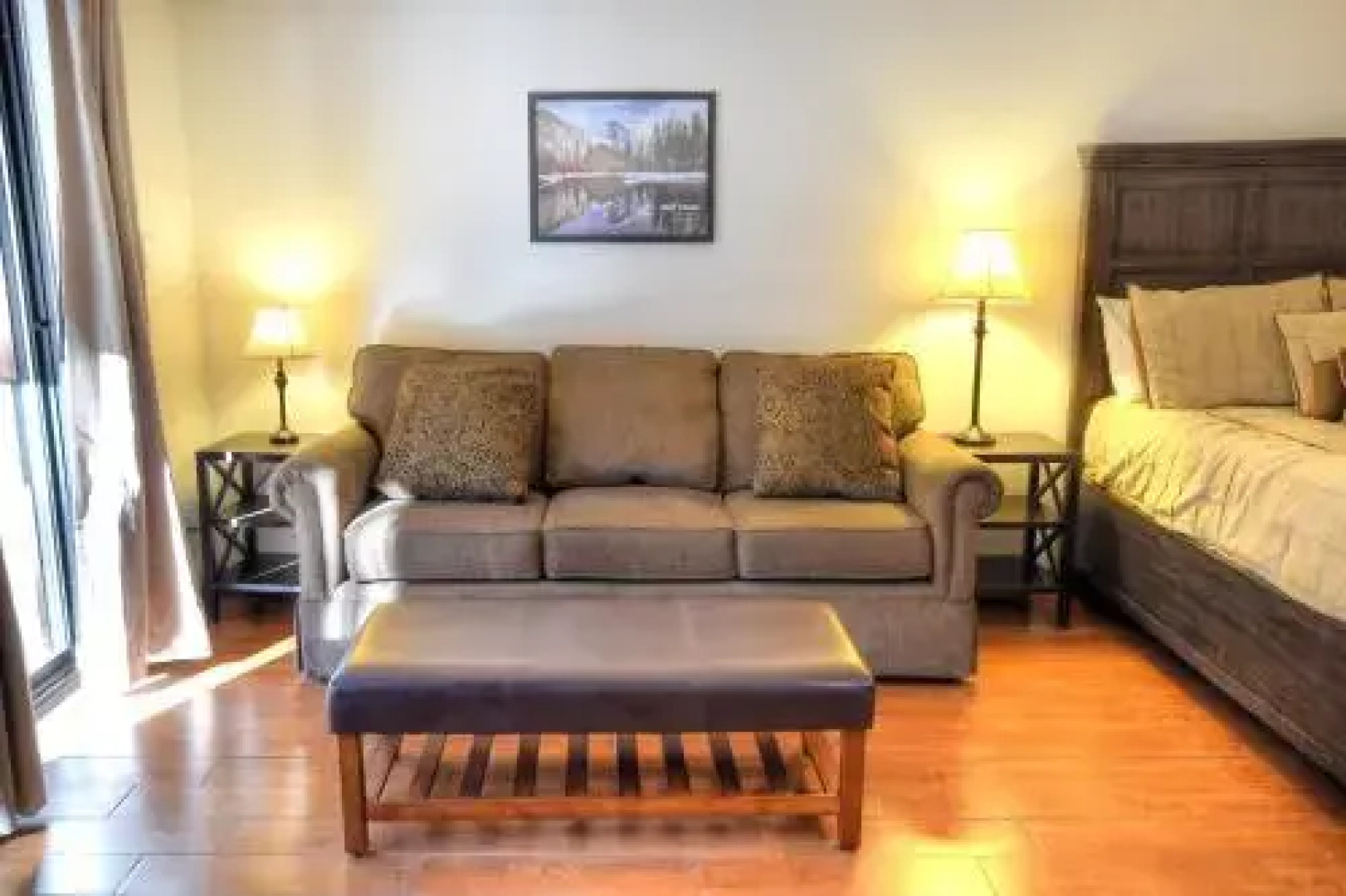 Yosemite West Condominiums