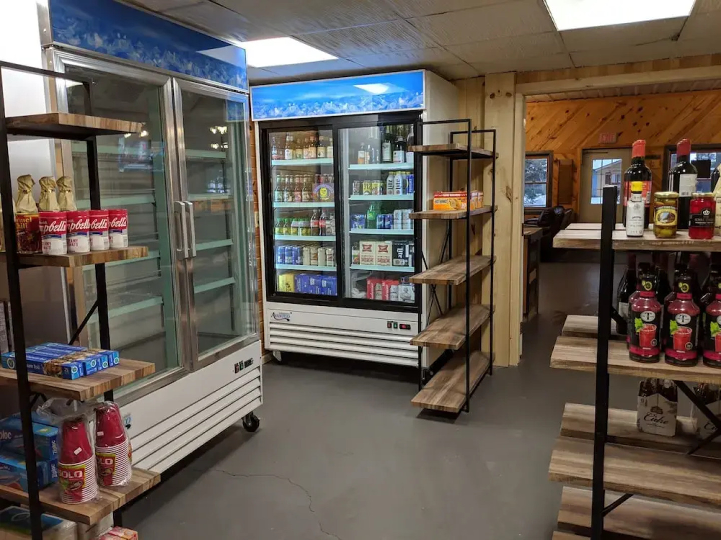 POV Lake Resort & Glamping Campground