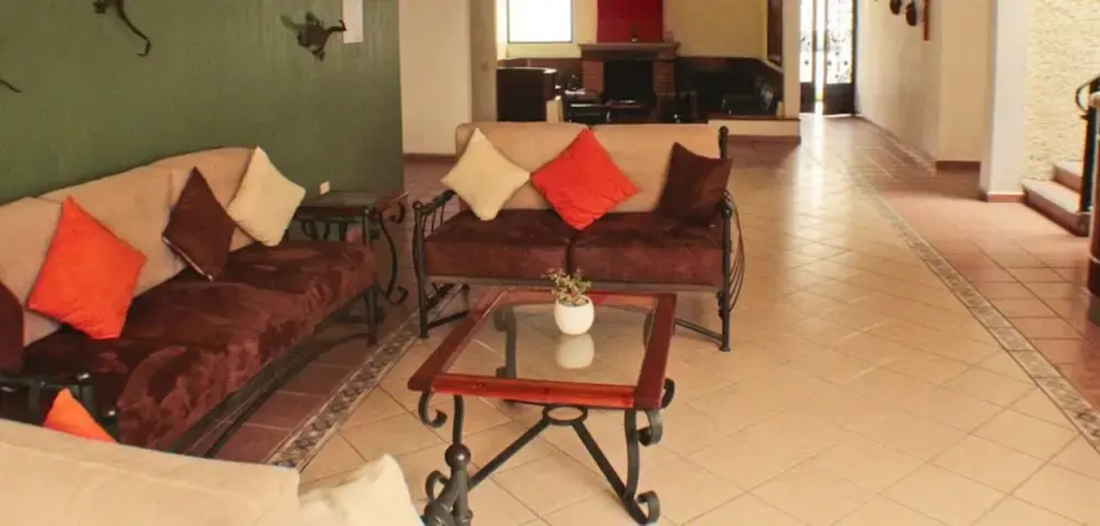 Hotel Real Del Aguila