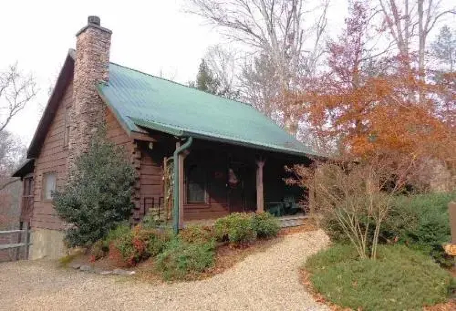 Laurel Haven - 2 Br home by RedAwning