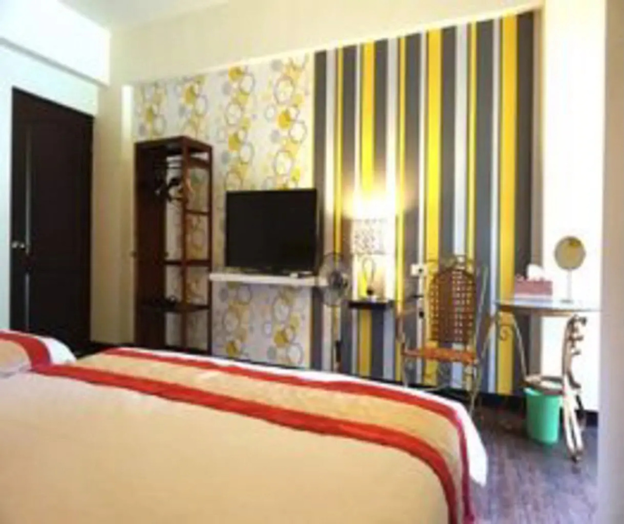 Famous Painting Town B&B