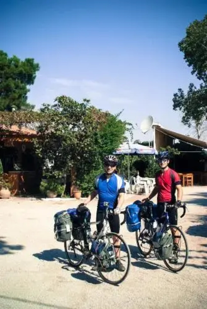 XeniCamp & Bungalows