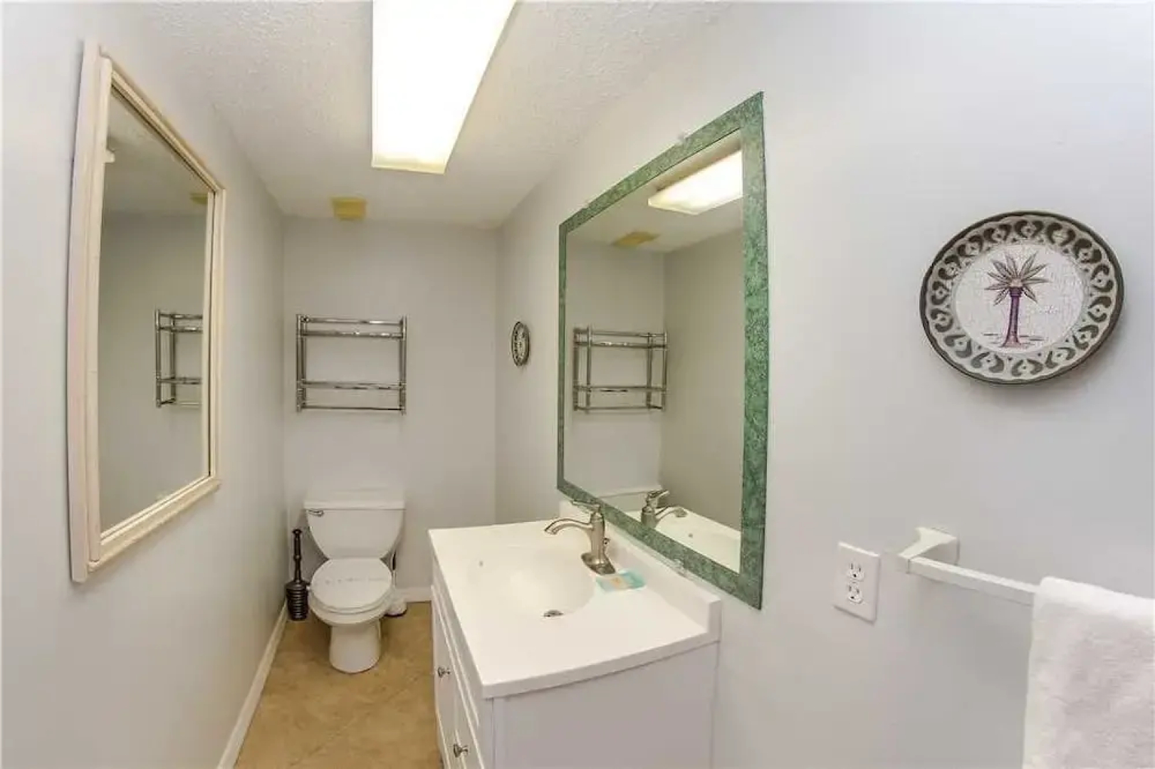 #302 Beach Place Condos