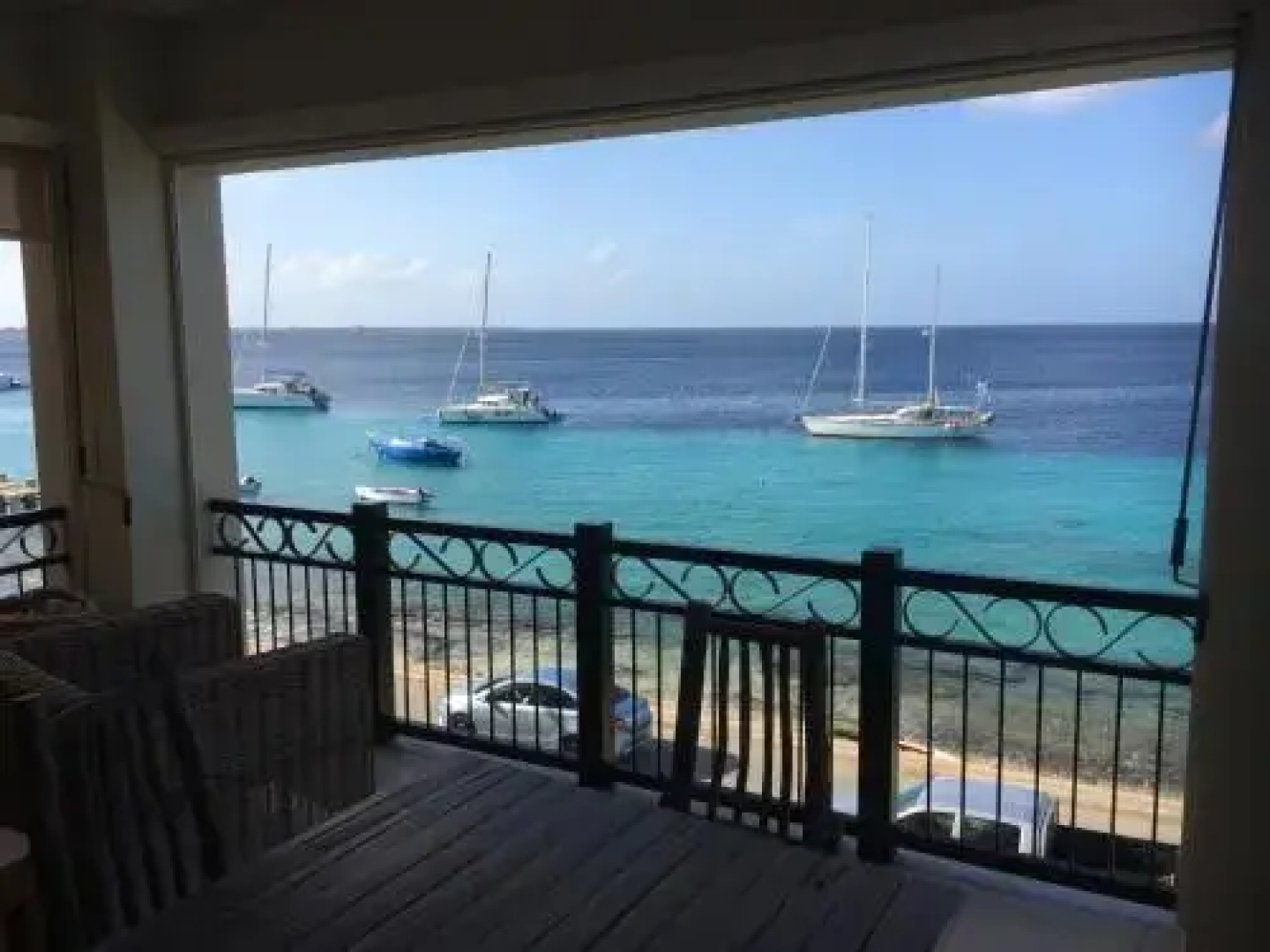 Elegancia Del Caribe