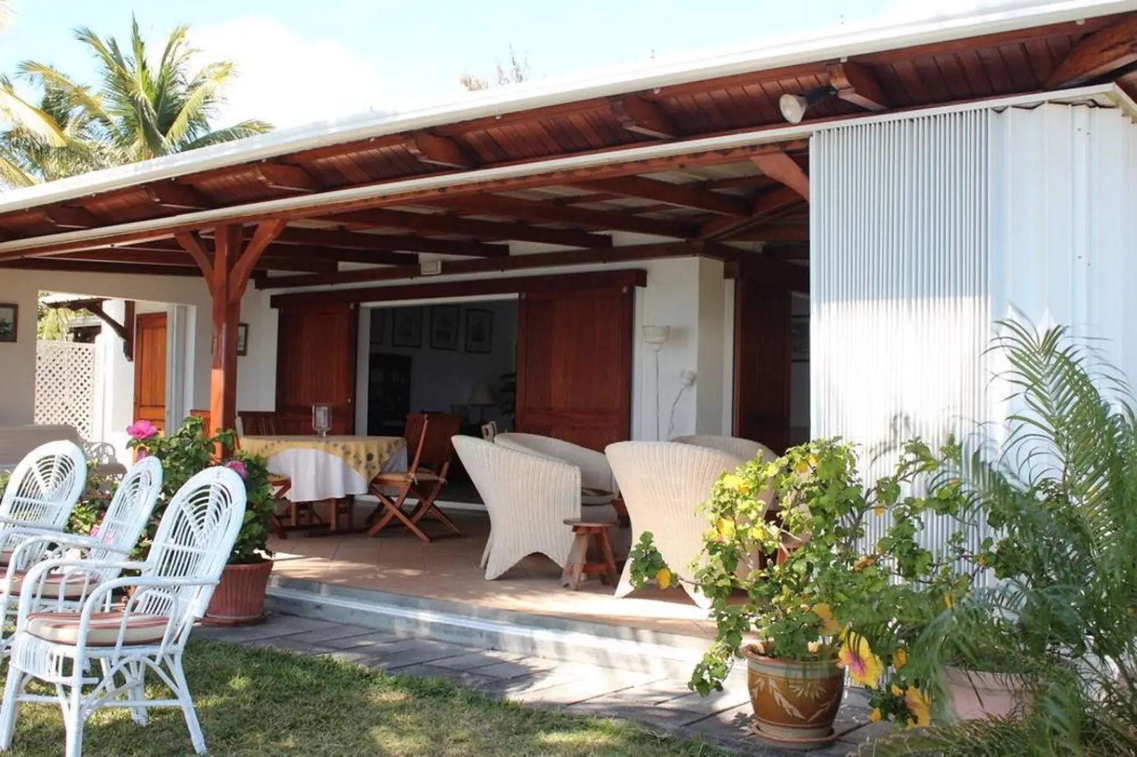 Kuxville Beach Cottages and Kiteschool