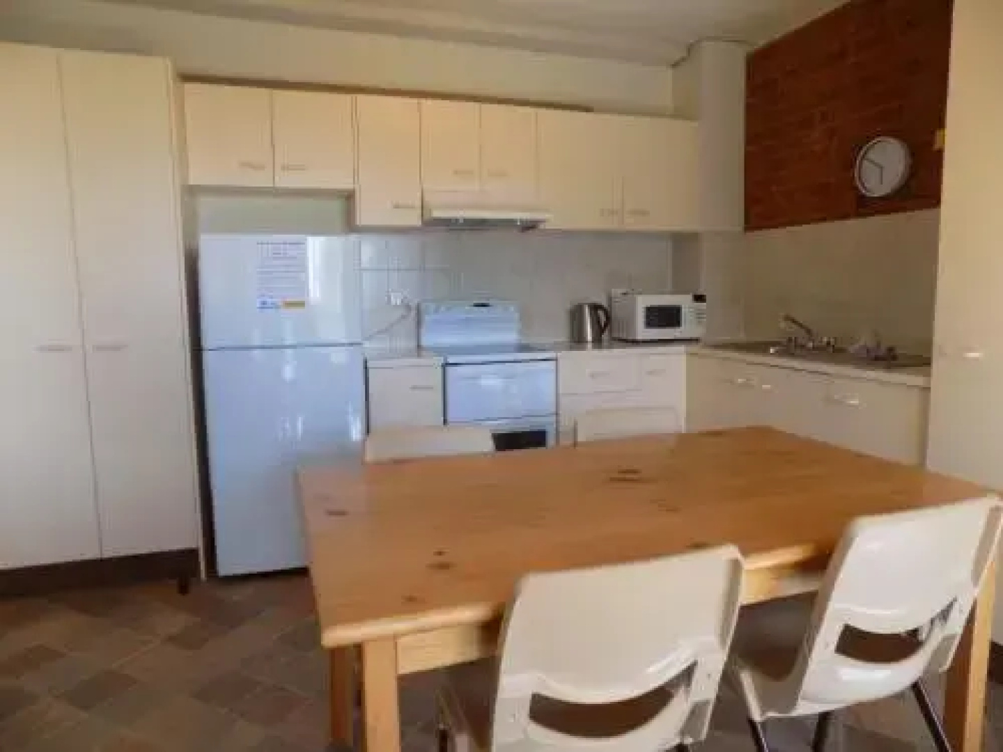 Kirwan Apartments 27