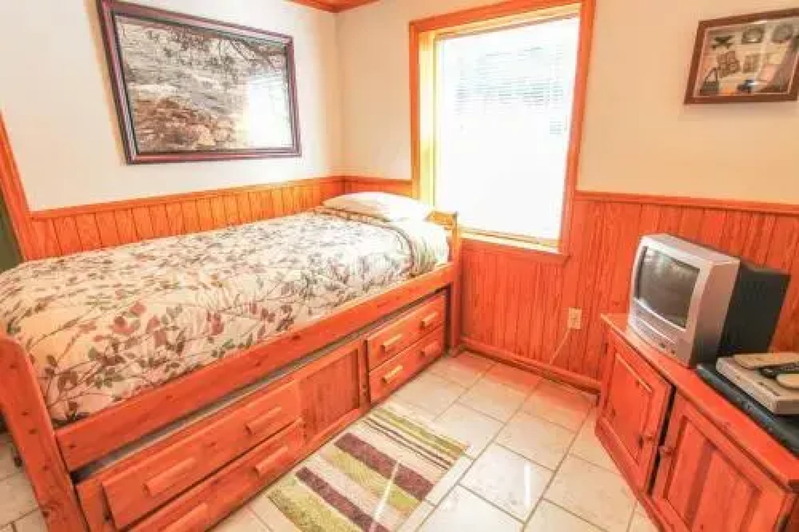 Camp Ketahe 3 Br Cabin