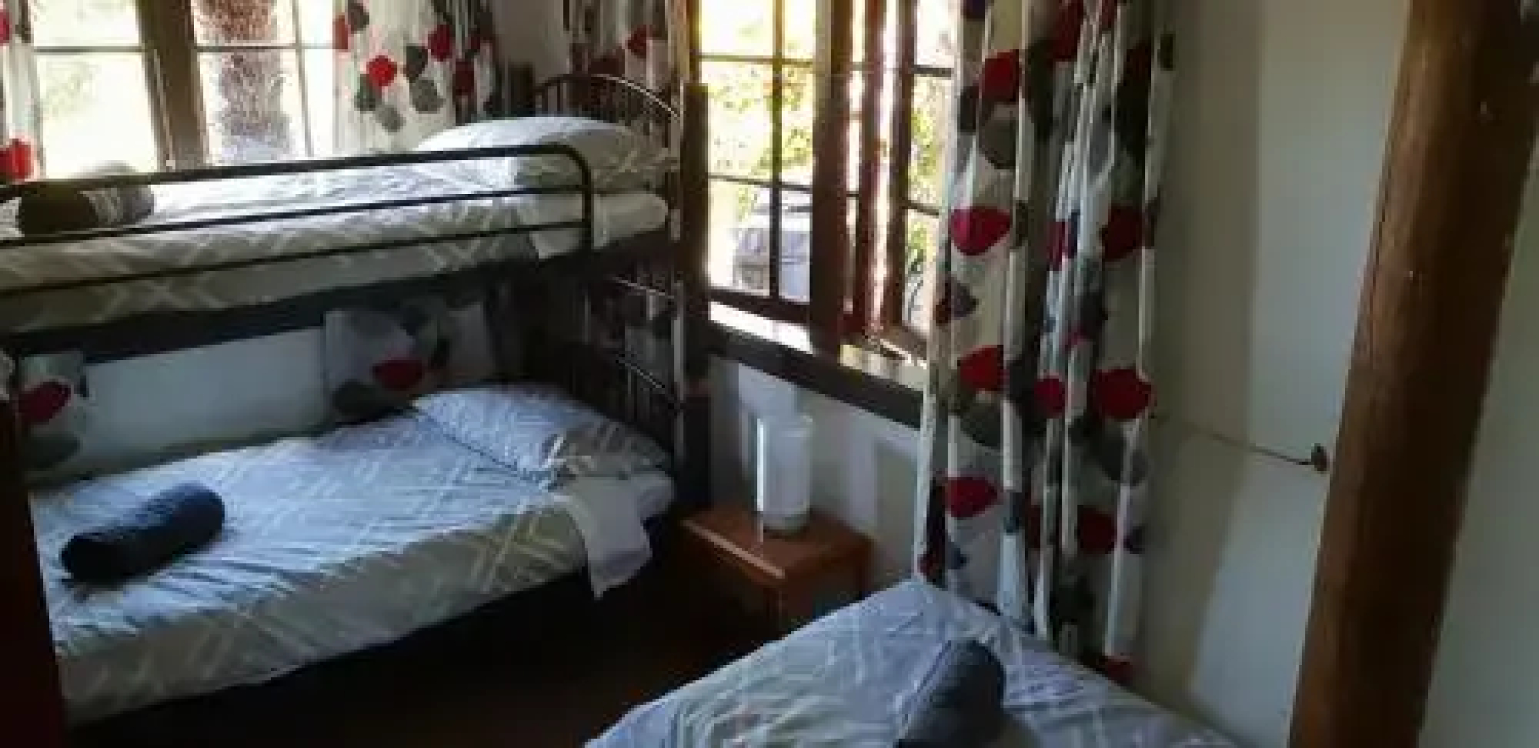 Rusty Nail Backpackers