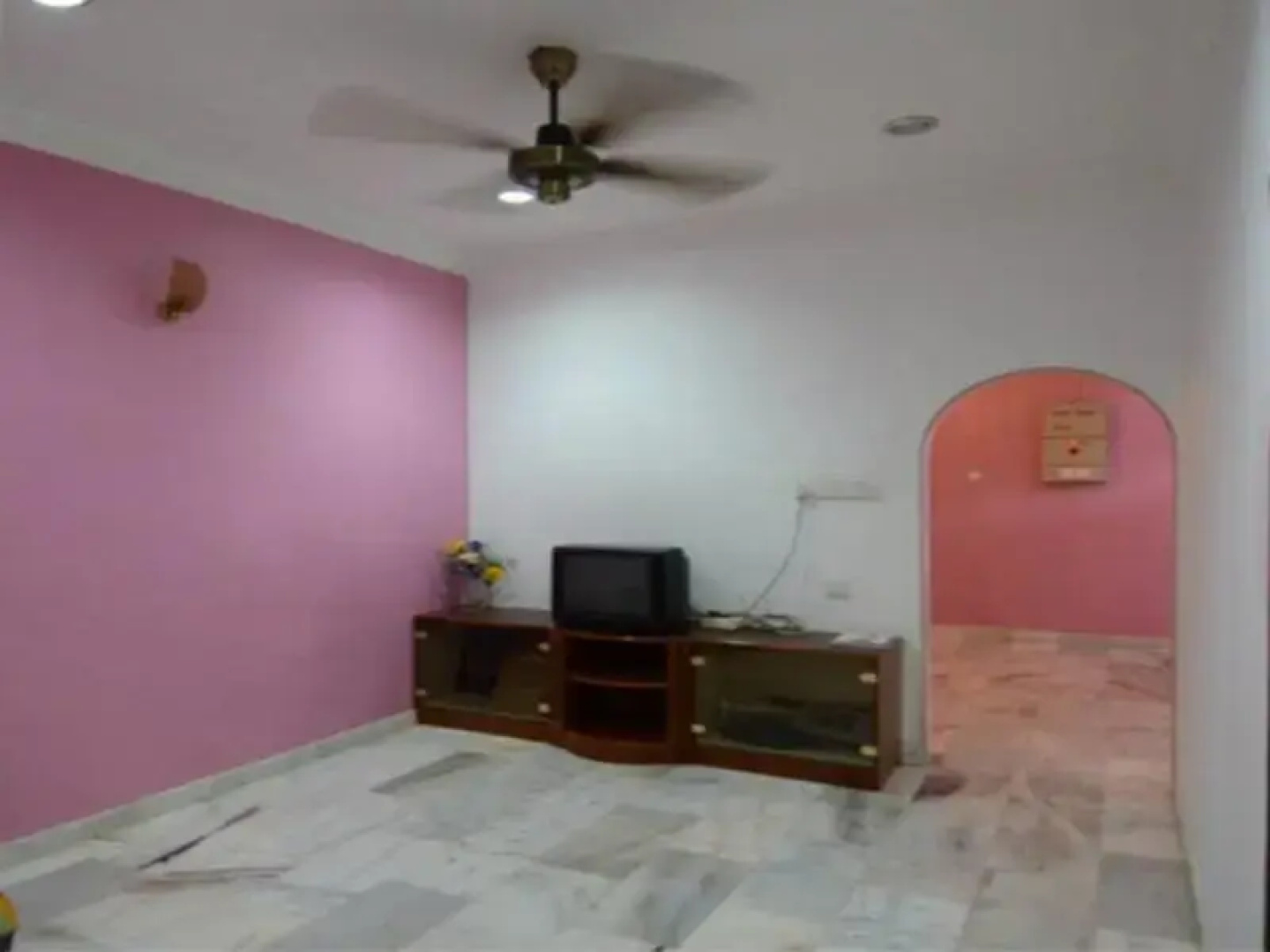 Muar Warni Villa 321
