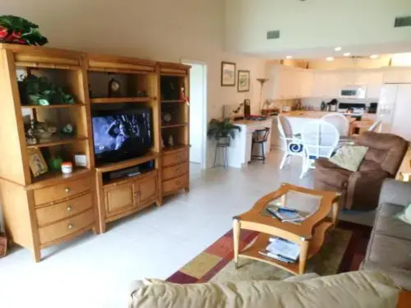 Ocean Village Capstan 423