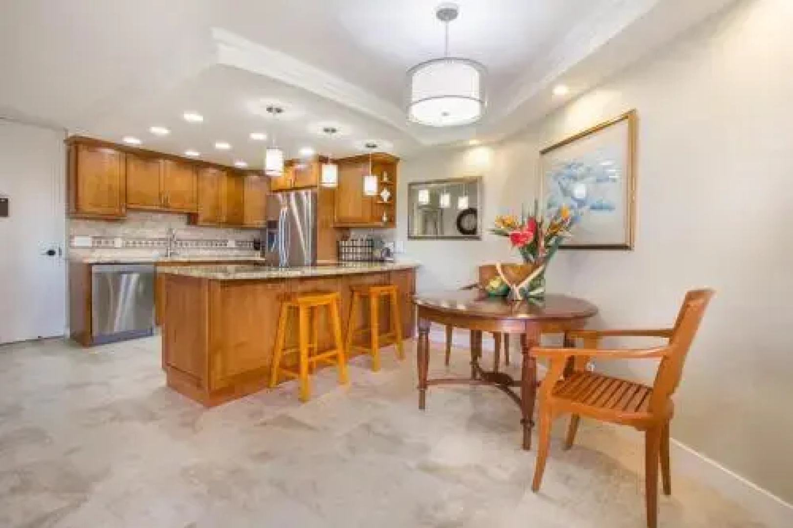 Kauhale Makai 434, 2 Bedroom, 2 Bathroom Oceanfront Condo, Pool