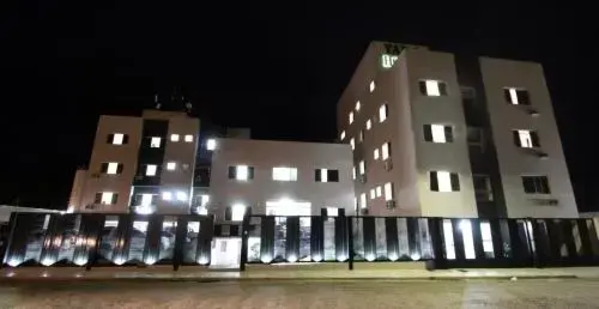 Yara Hotel