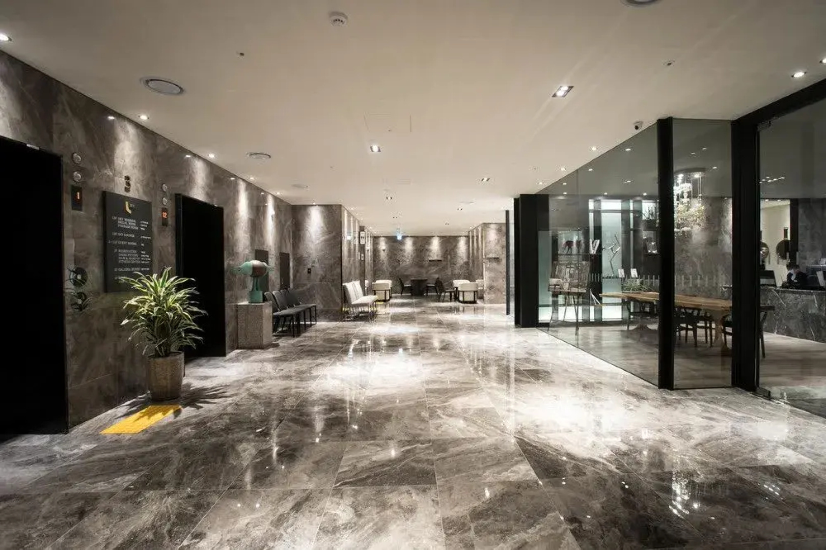 Masan Riviera Tourist Hotel