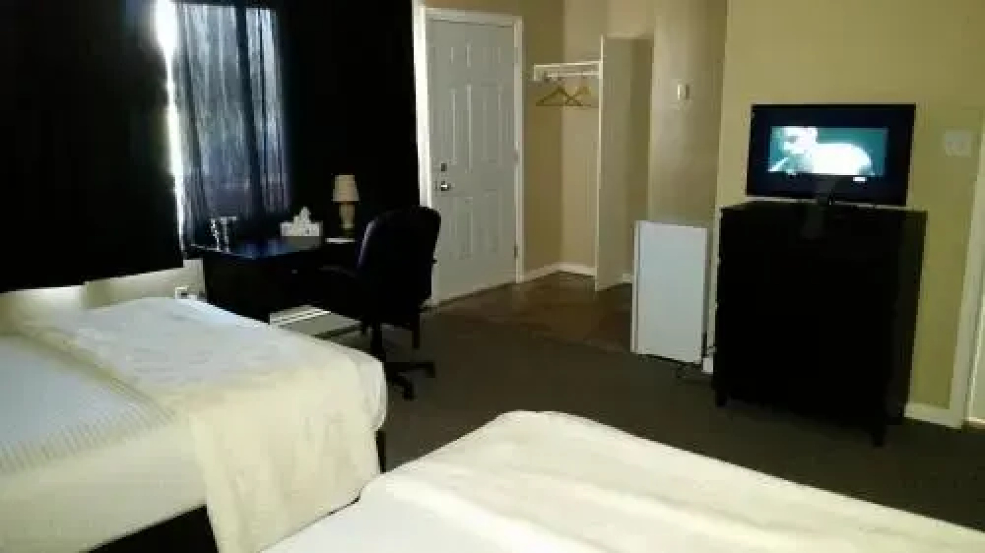 Middleton Motel & Suites