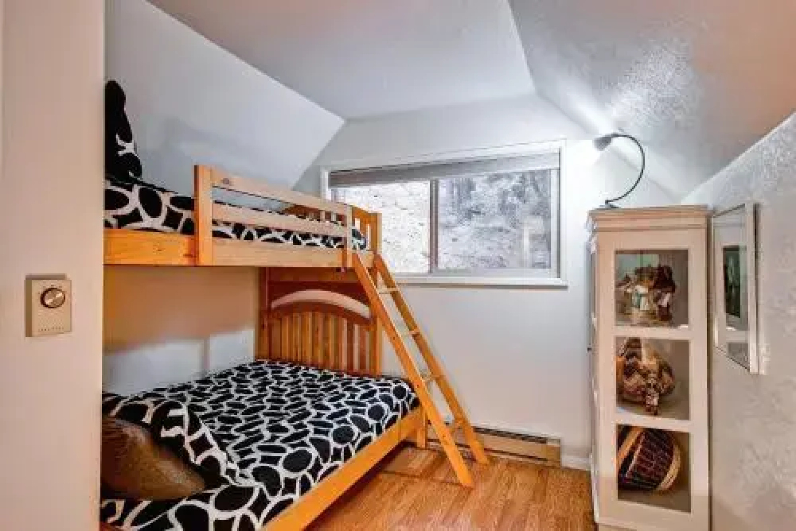 Yosemite's Hawk's Nest - 3BR/2BA Home