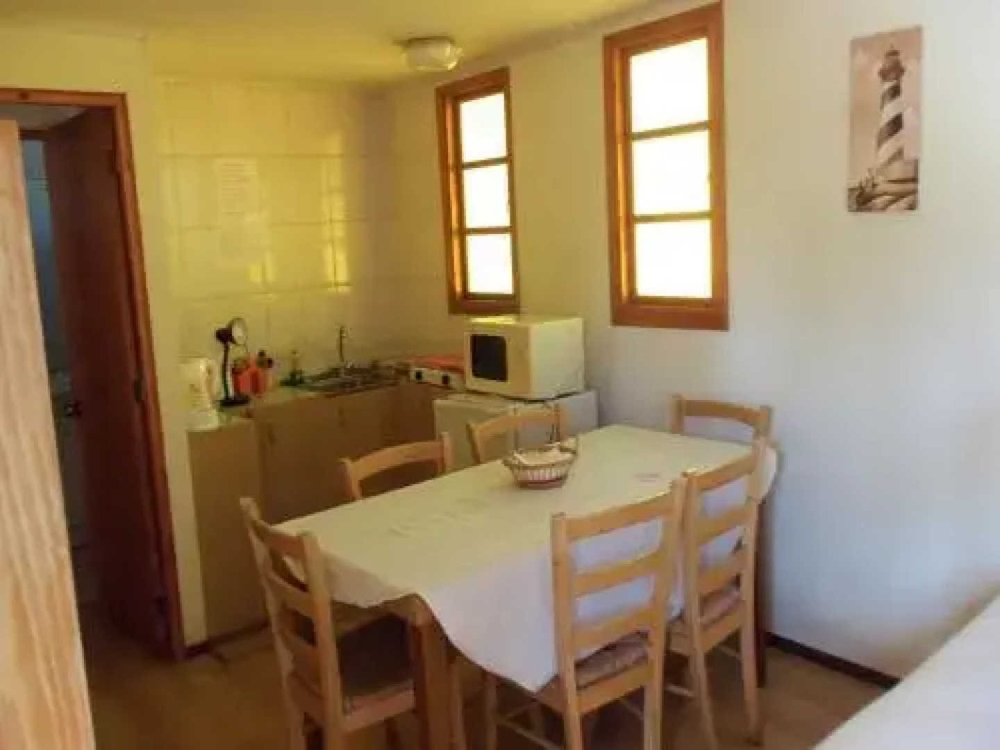 Acropolis Hostal