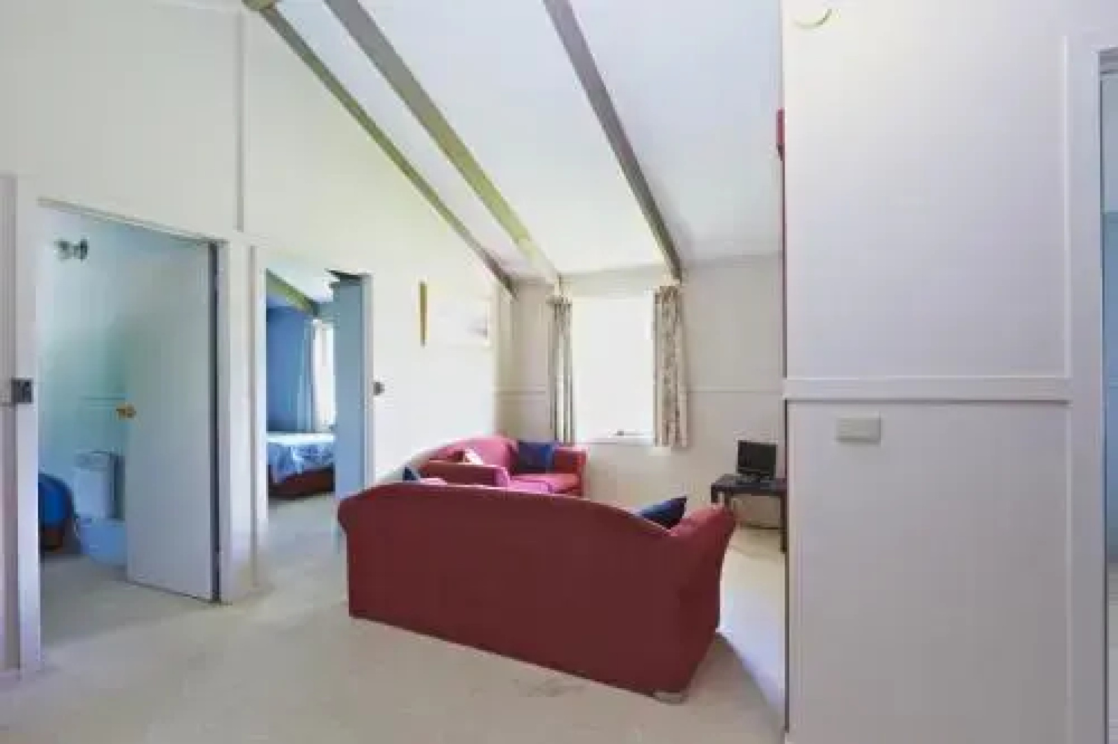 Alpzview Guesthouse