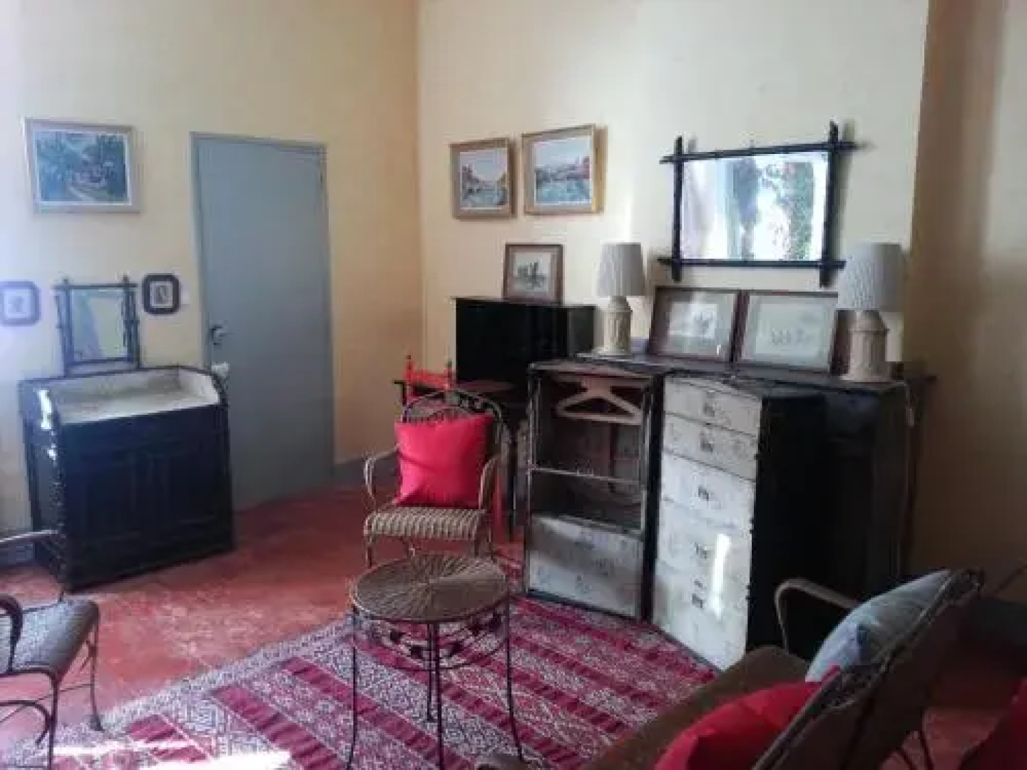18th-Century Haute-Garonne Guest House