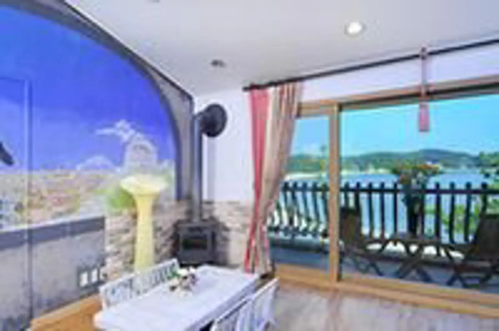 Taean (Anmyeondo) Before Sunset Pension