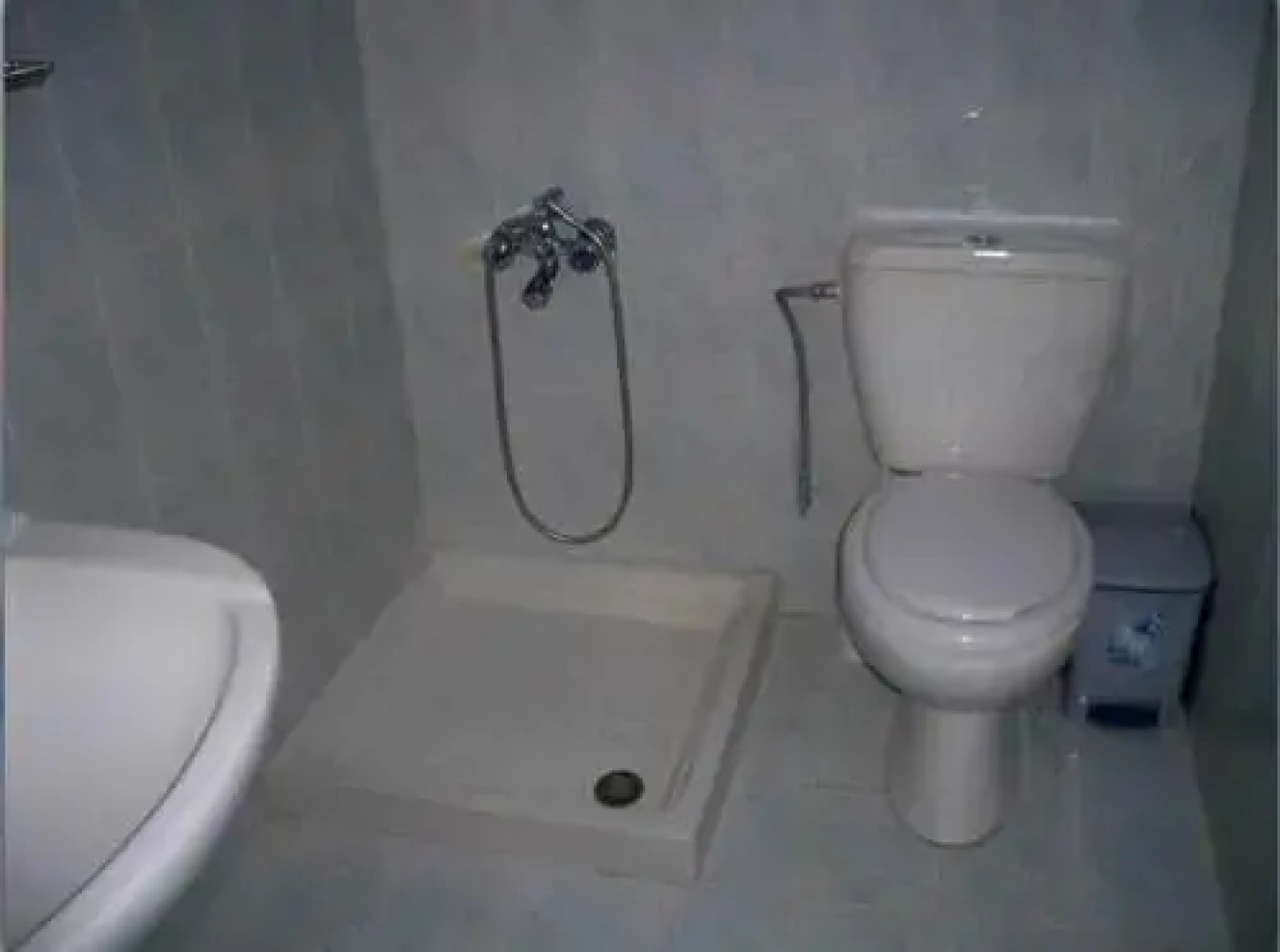 Iris Apartments