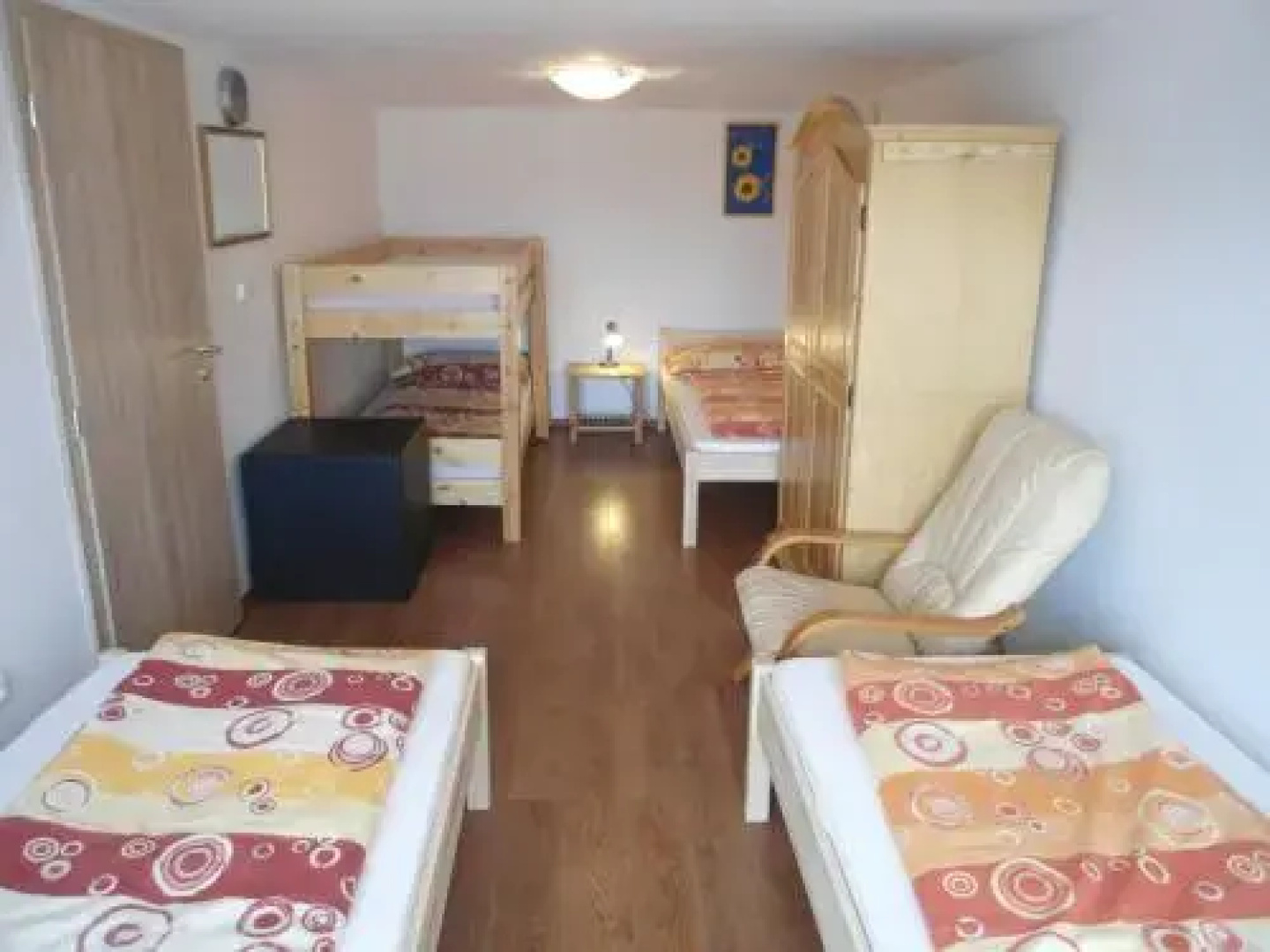 Club Canada Family House sauna wifi free parking
