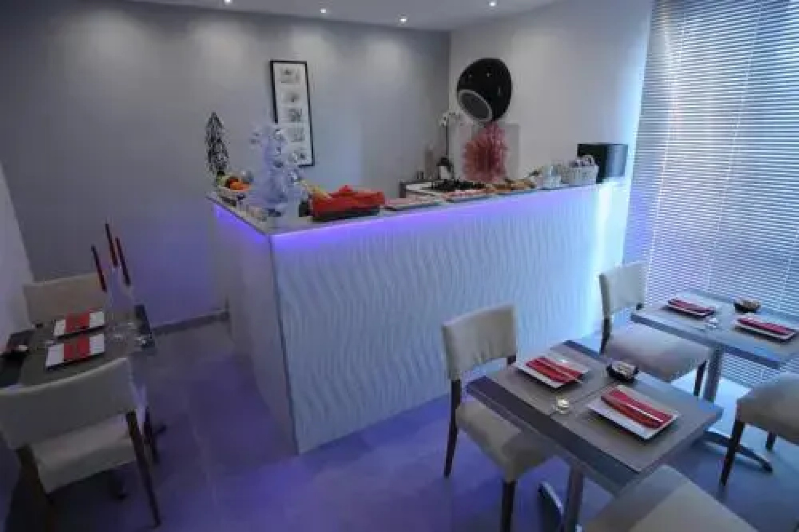 5H Room  Breakfast
