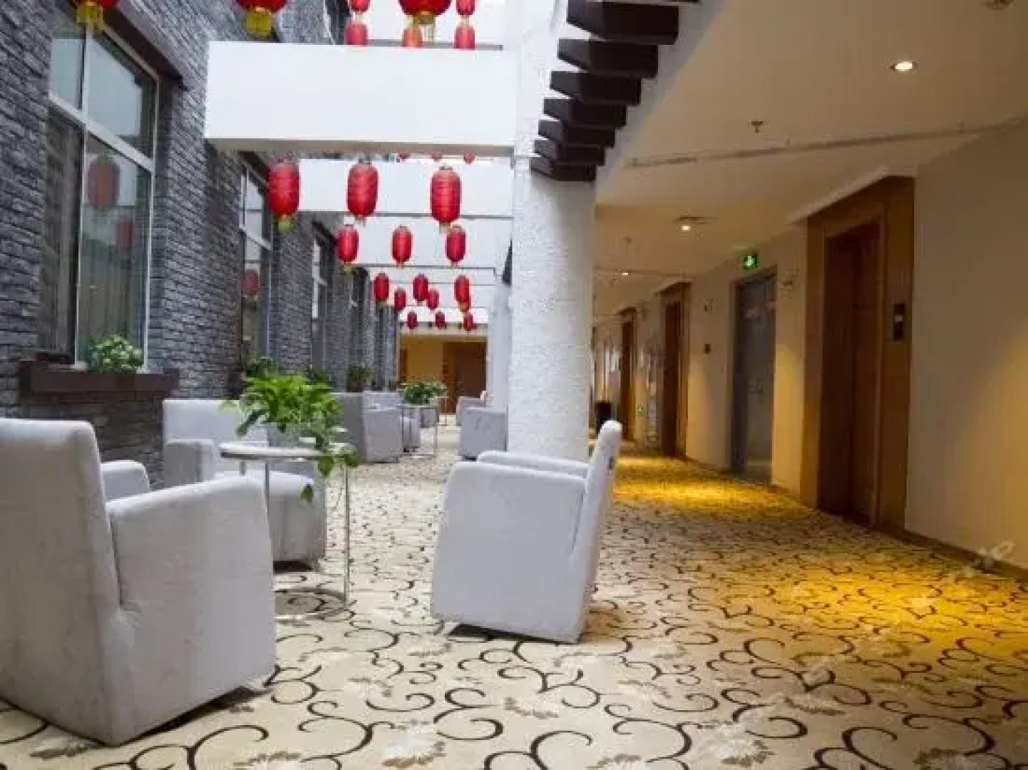 锦江酒店(中卫鼓楼分店)