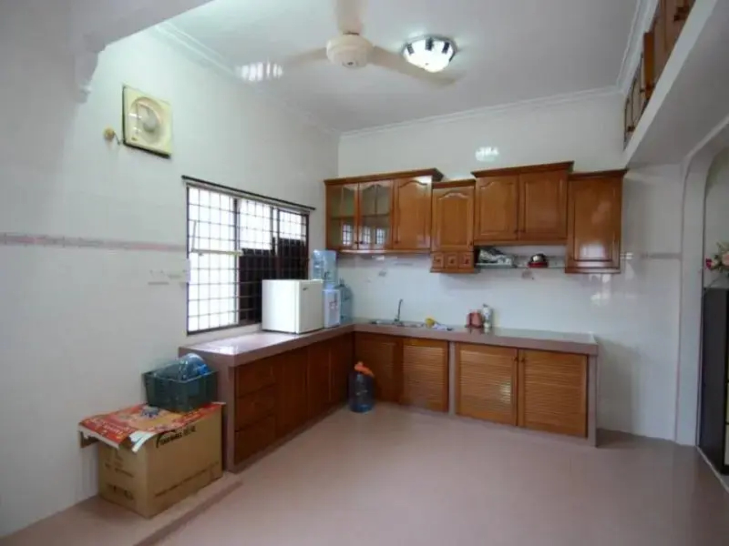 Muar Warni Villa 321