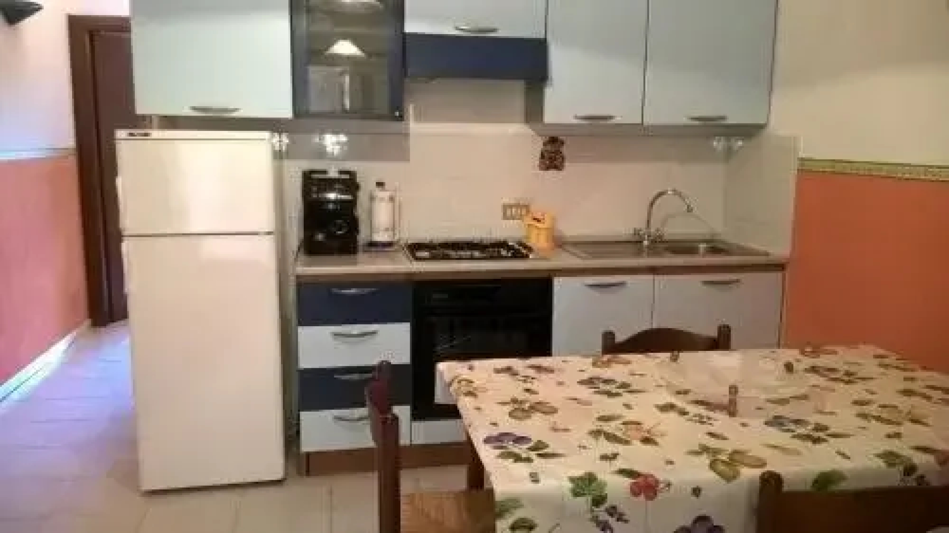 Residence La Colombaia 1. 5/6 Beds