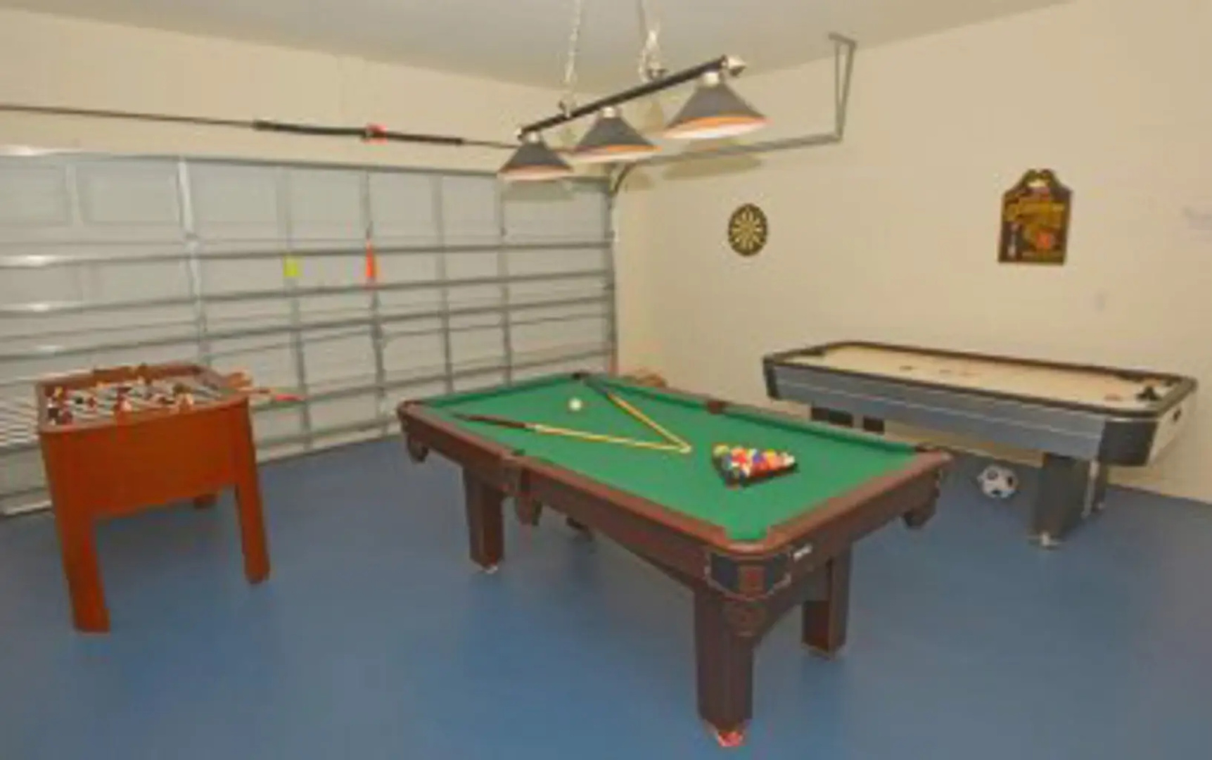 642 Summer Dream 4 Br villa by RedAwning