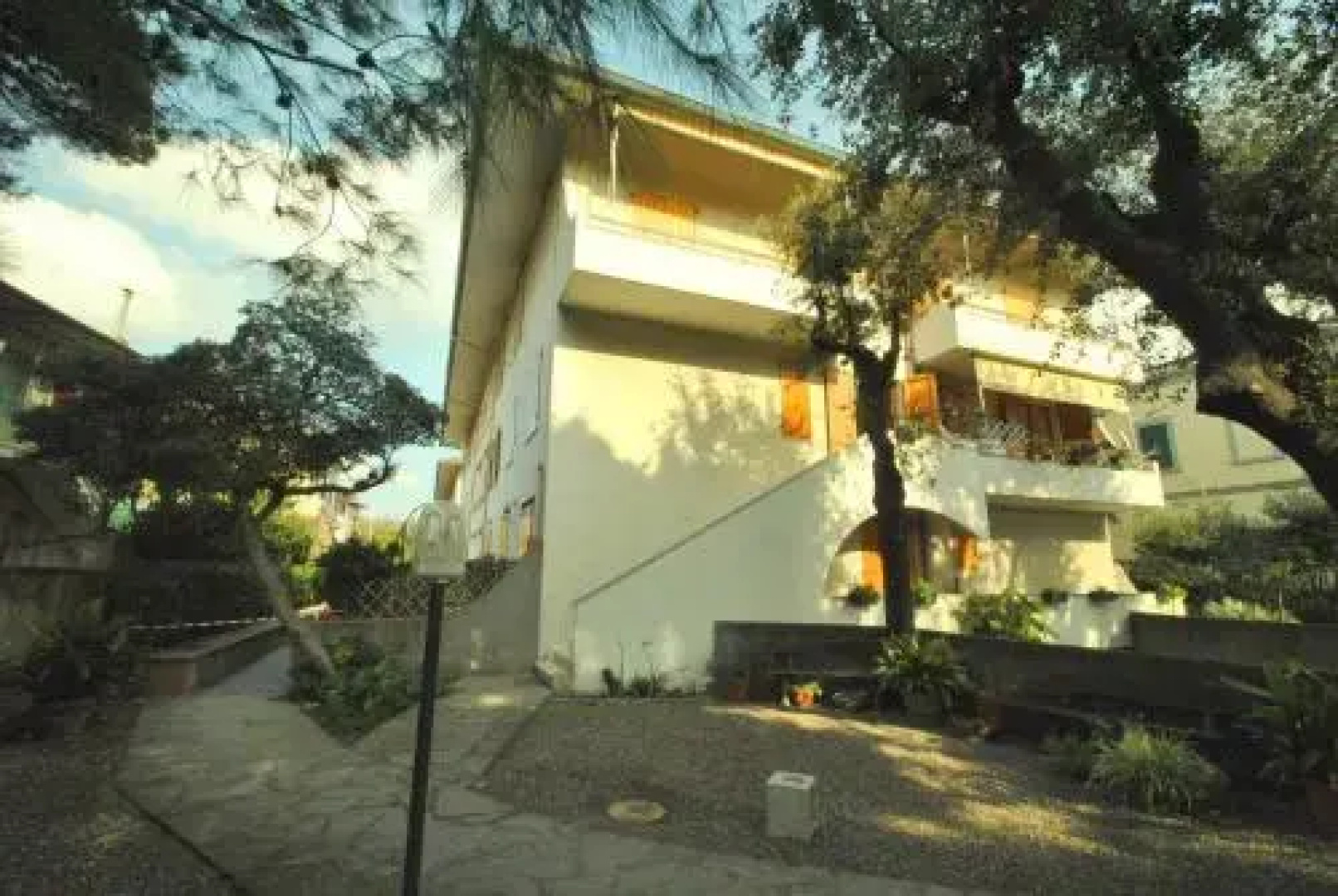 Appartamenti Pino Italico
