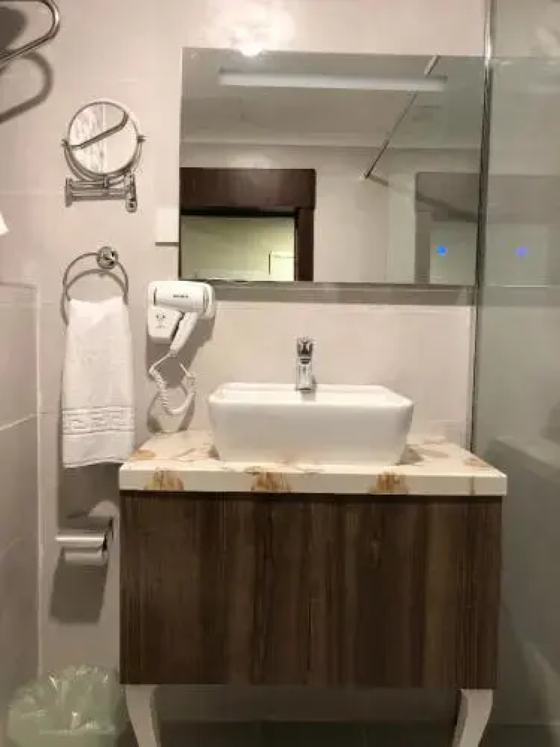 Al Jawahiri Hotel
