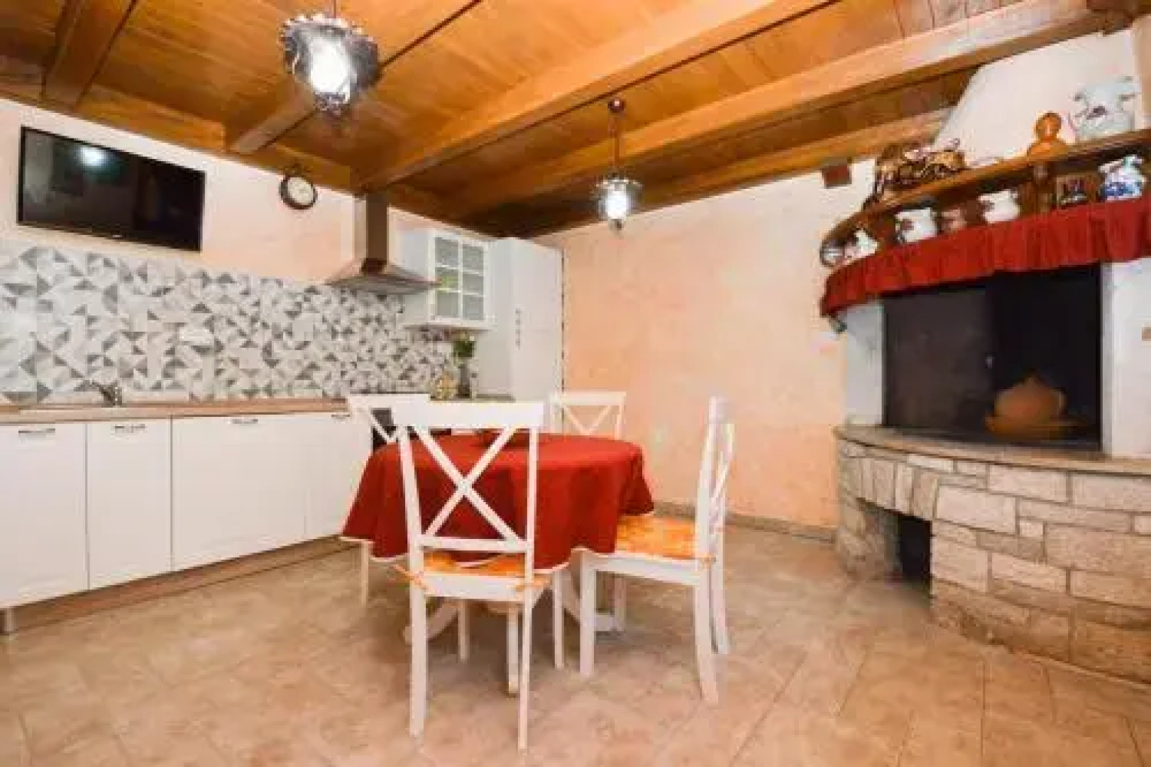 Apartments Veli vrh
