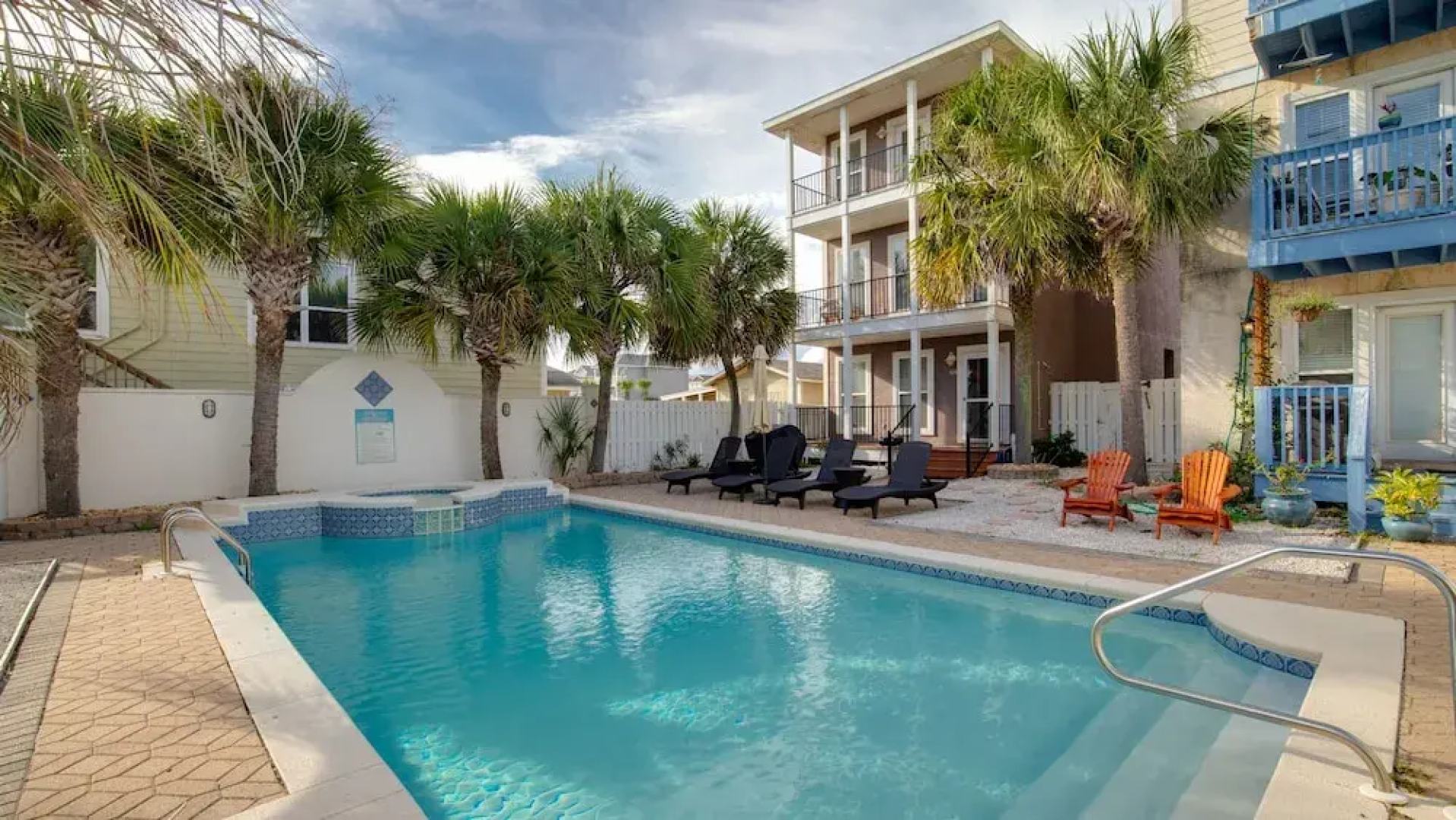 114 Southfields Rd Anchors Away - Four Bedroom House