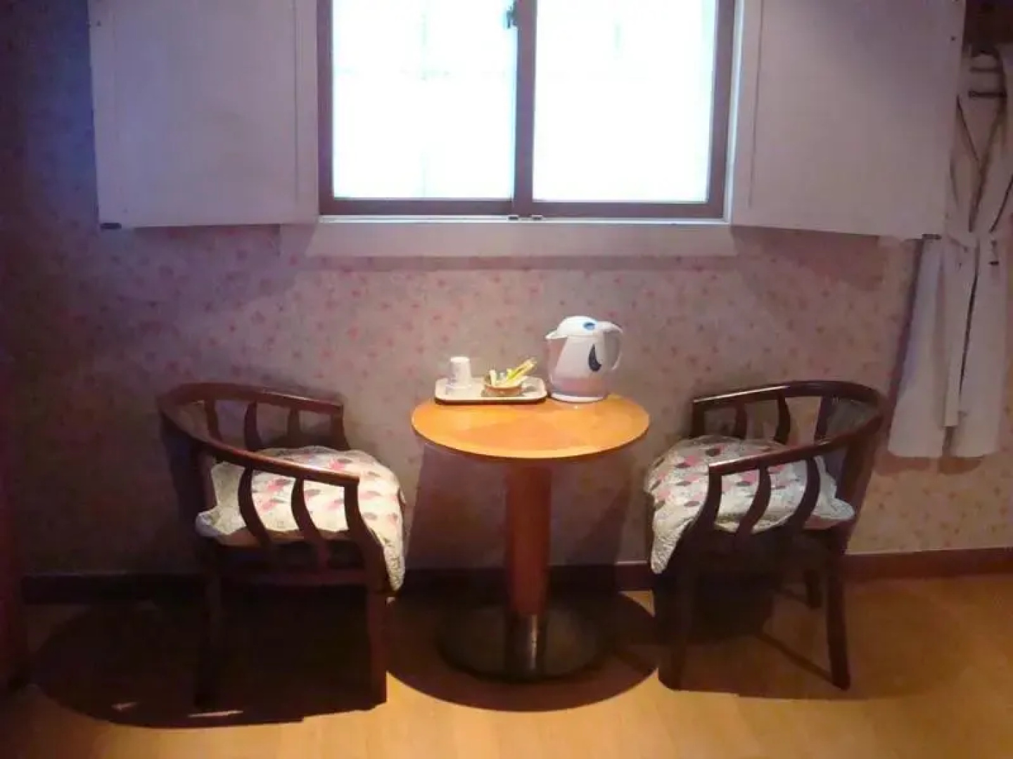 Cozy Hotel