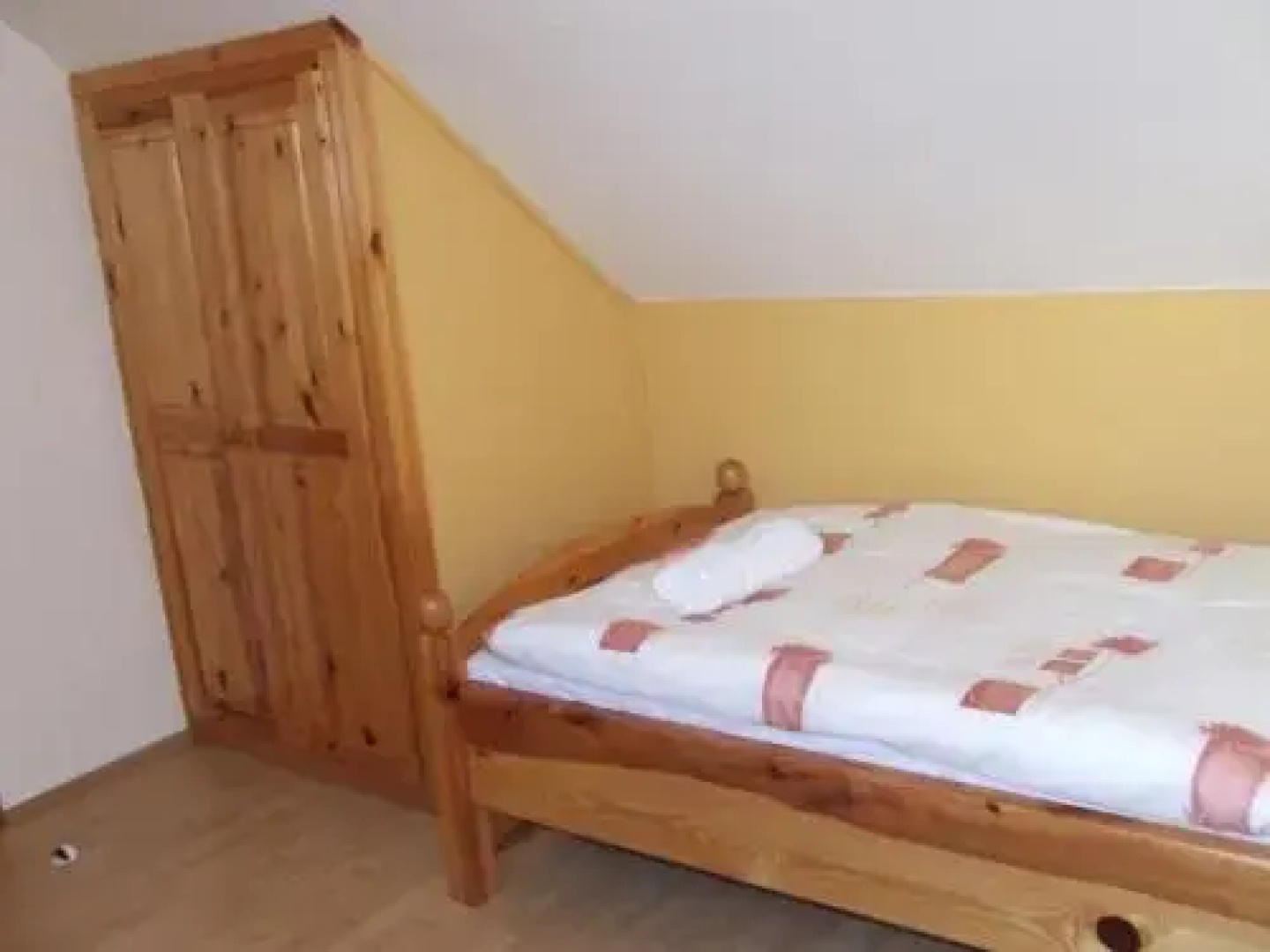 Hegyalja Gyöngyszeme Panzió