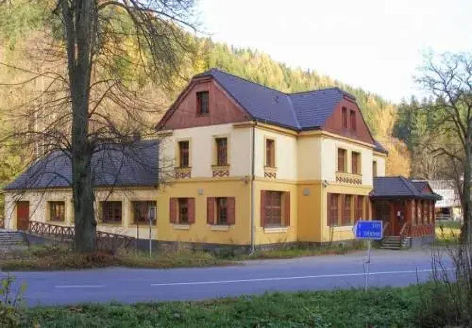 Ruzove Udoli