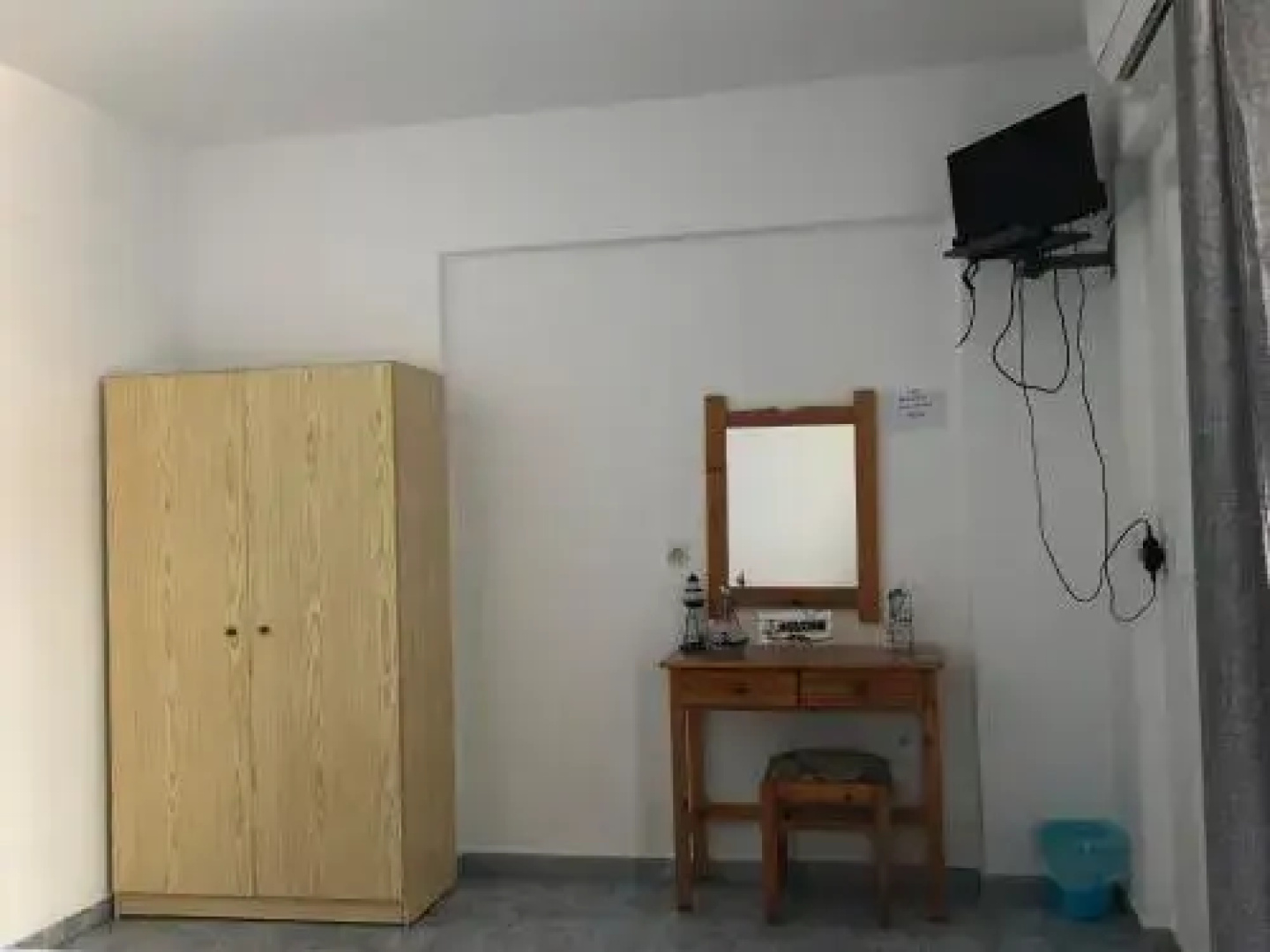 Kedros Rooms