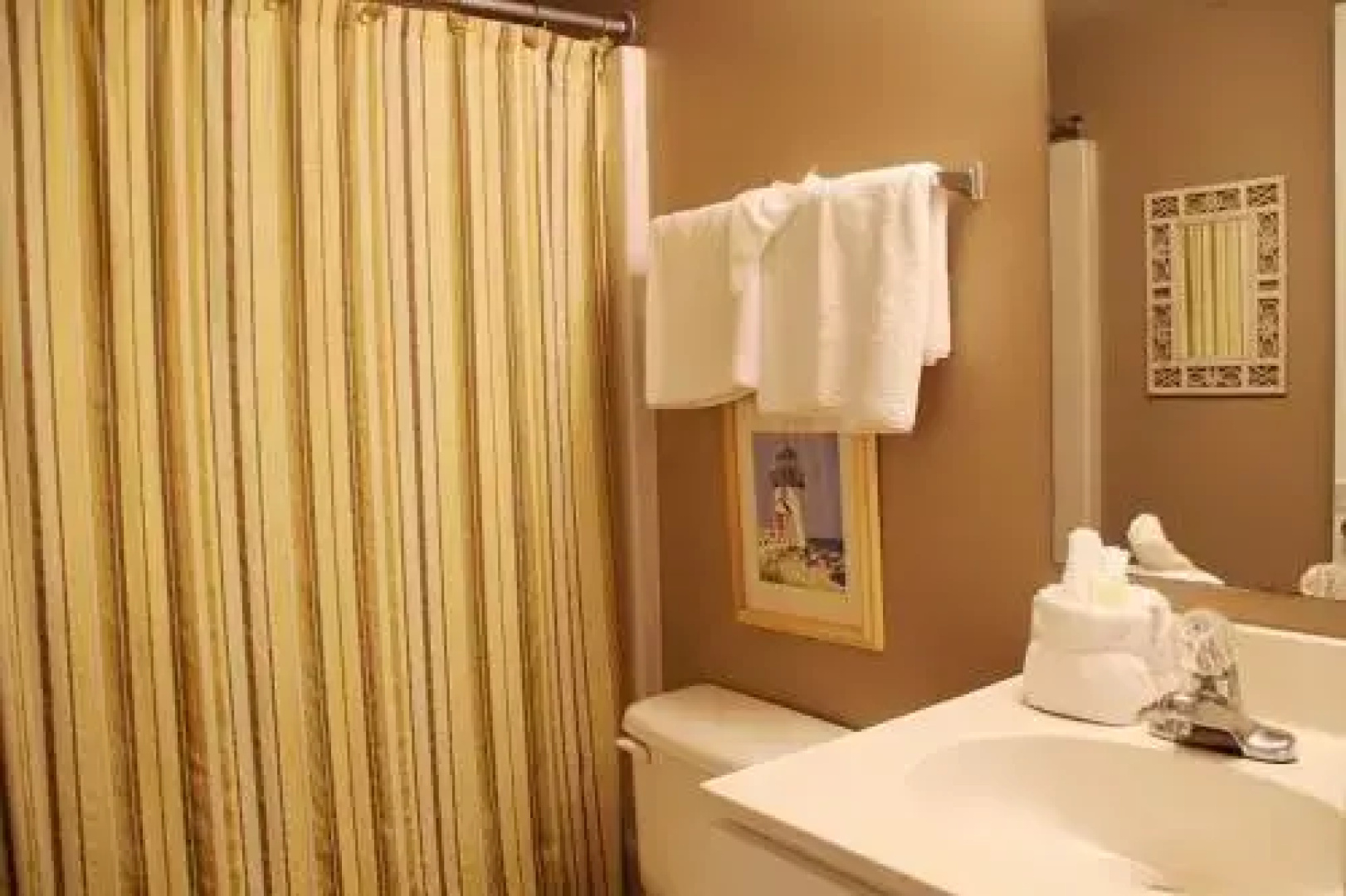Tradewinds 302 1 Bedroom Condo by RedAwning Orange Beach