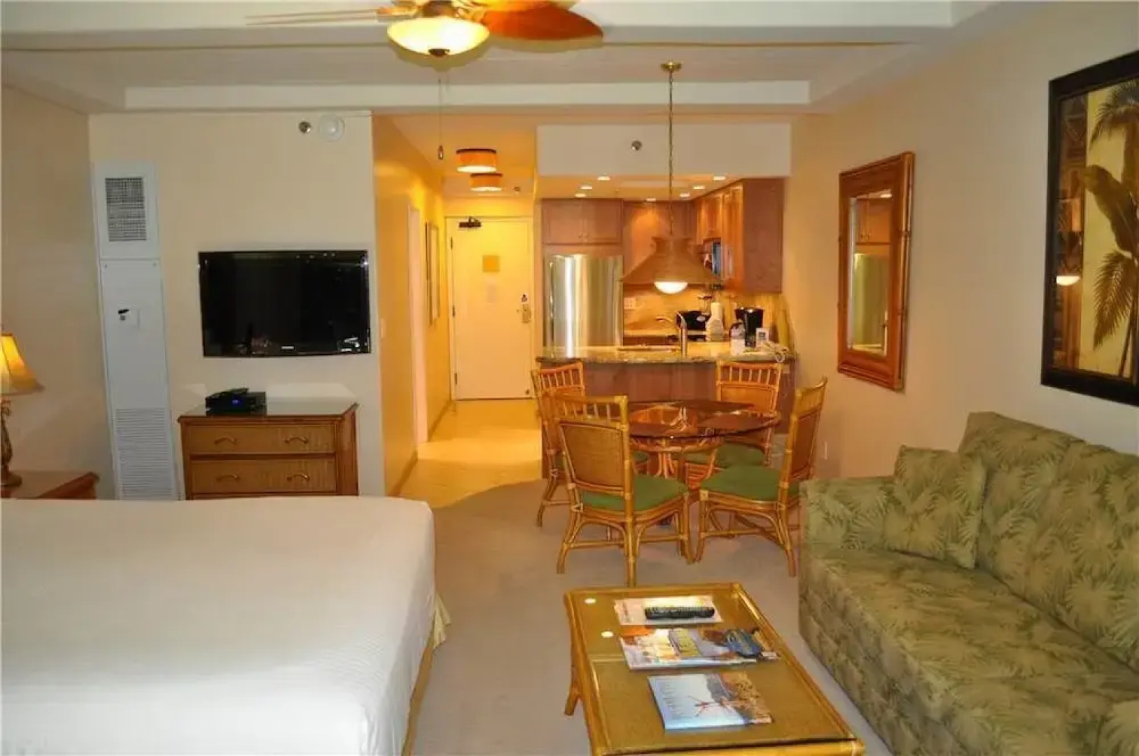 Whaler at Kaanapali Beach 163 - Studio Condo