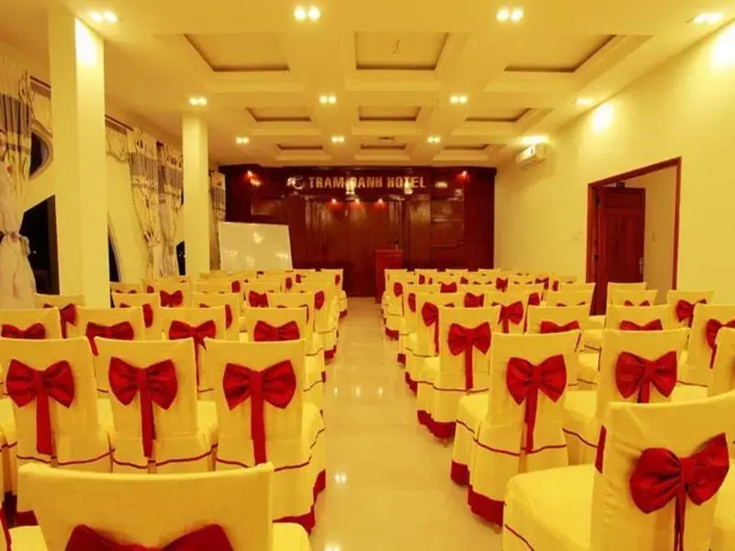 Tram Oanh Hotel