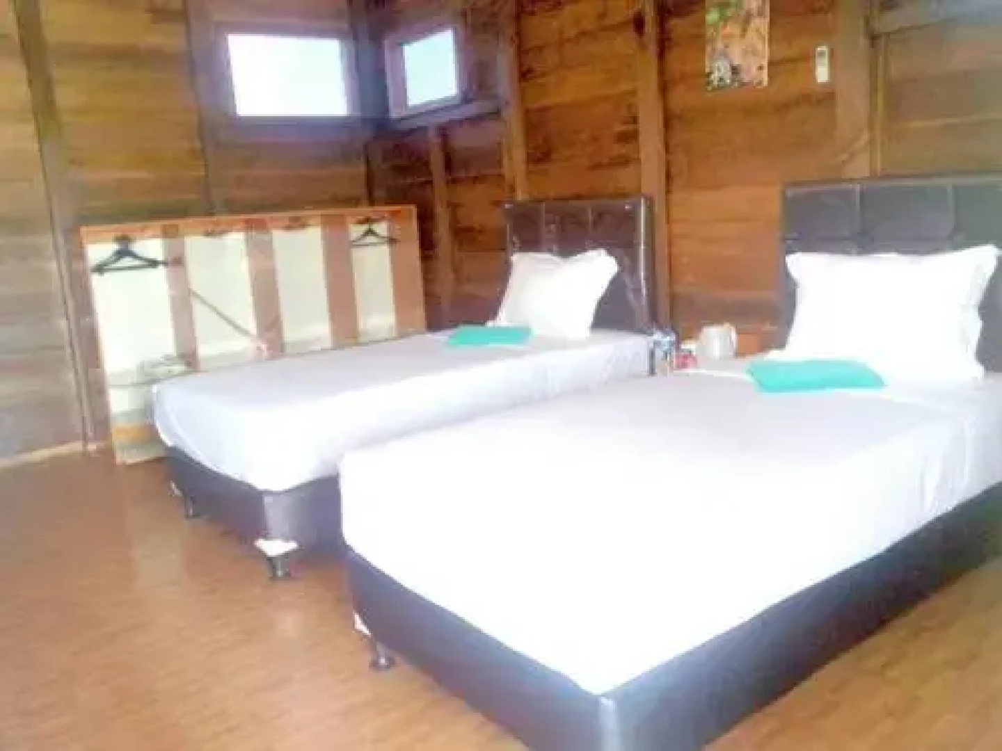 Pelangi Lake Resort and Hotel Belitung