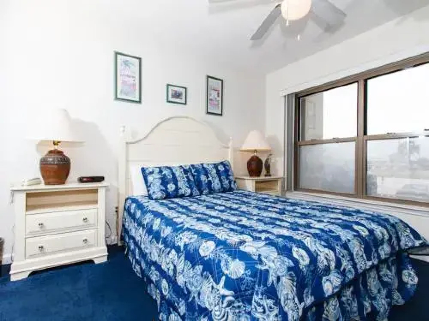 Emerald Towers West 1003 by RedAwning