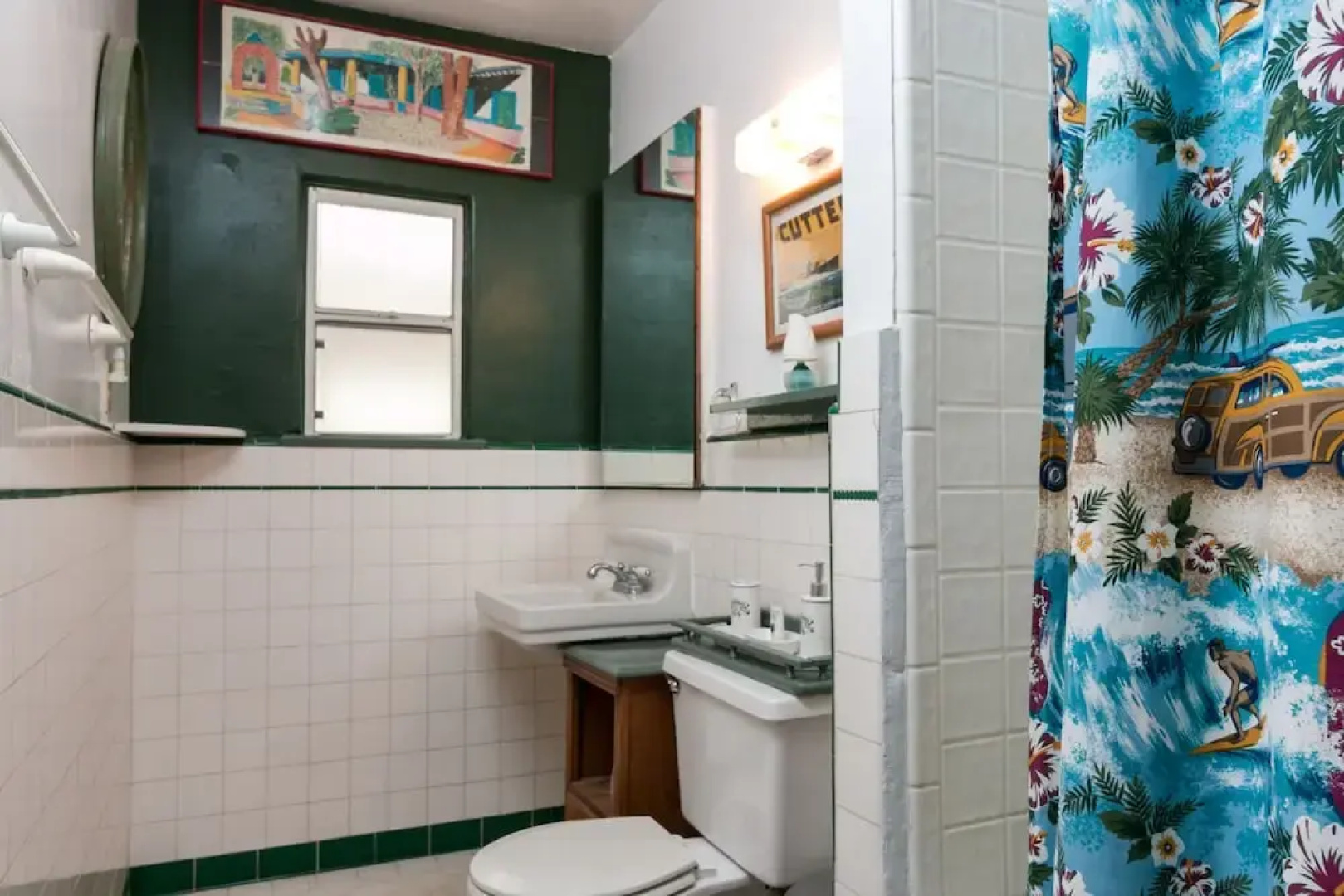 2025 Ocean Drive House - 3 Br home by RedAwning