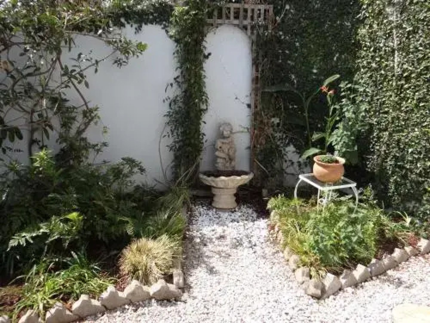 Art Gallery Guest House