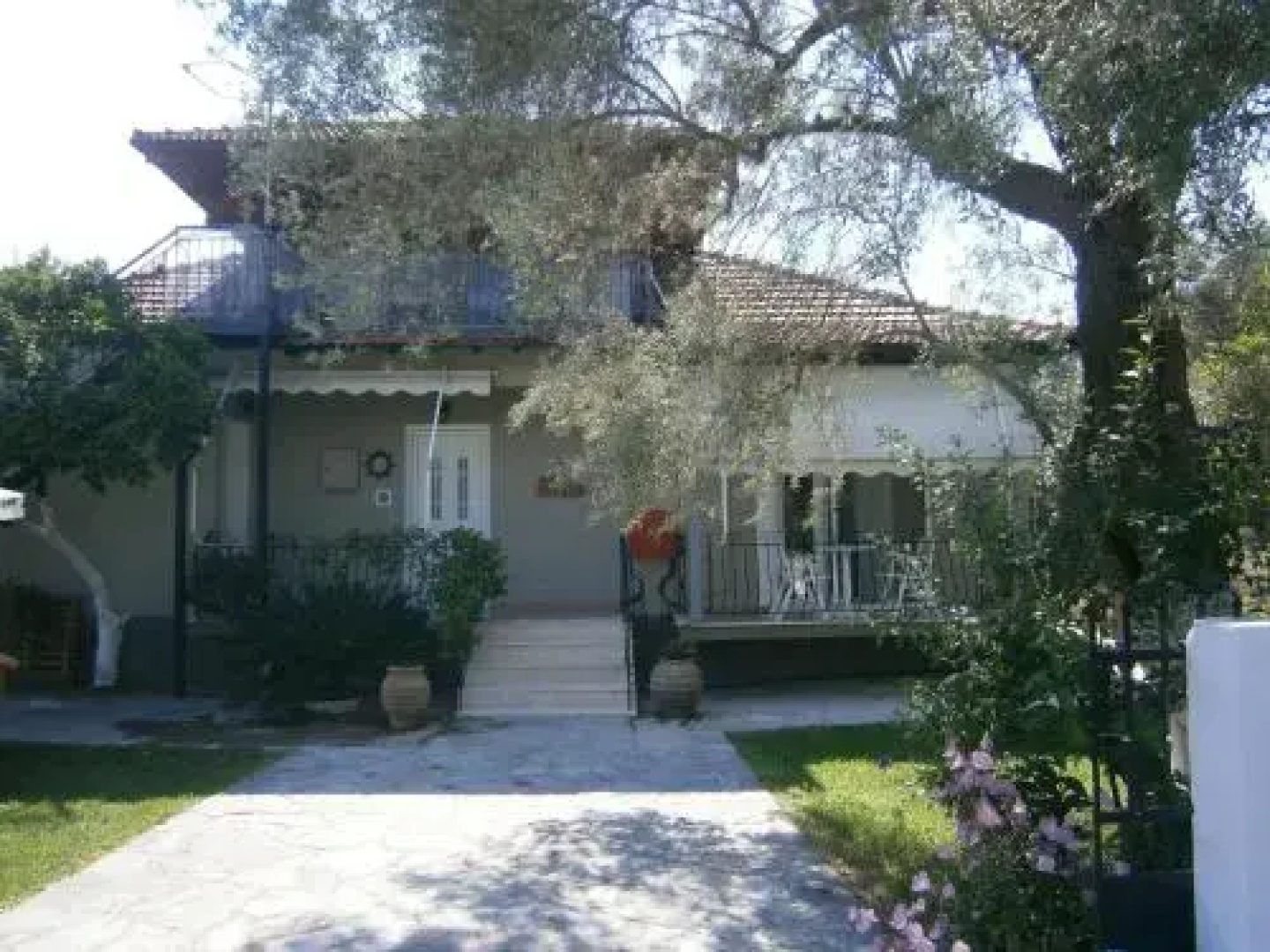 Argyros Studios