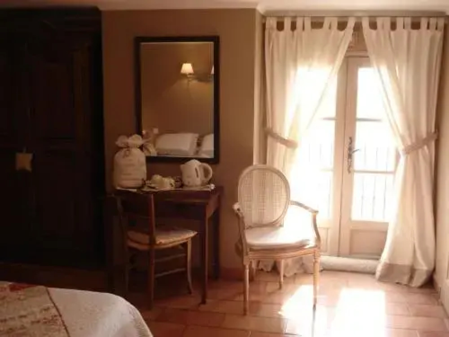 Mas Pichony - Maison d'Hôtes - B&B