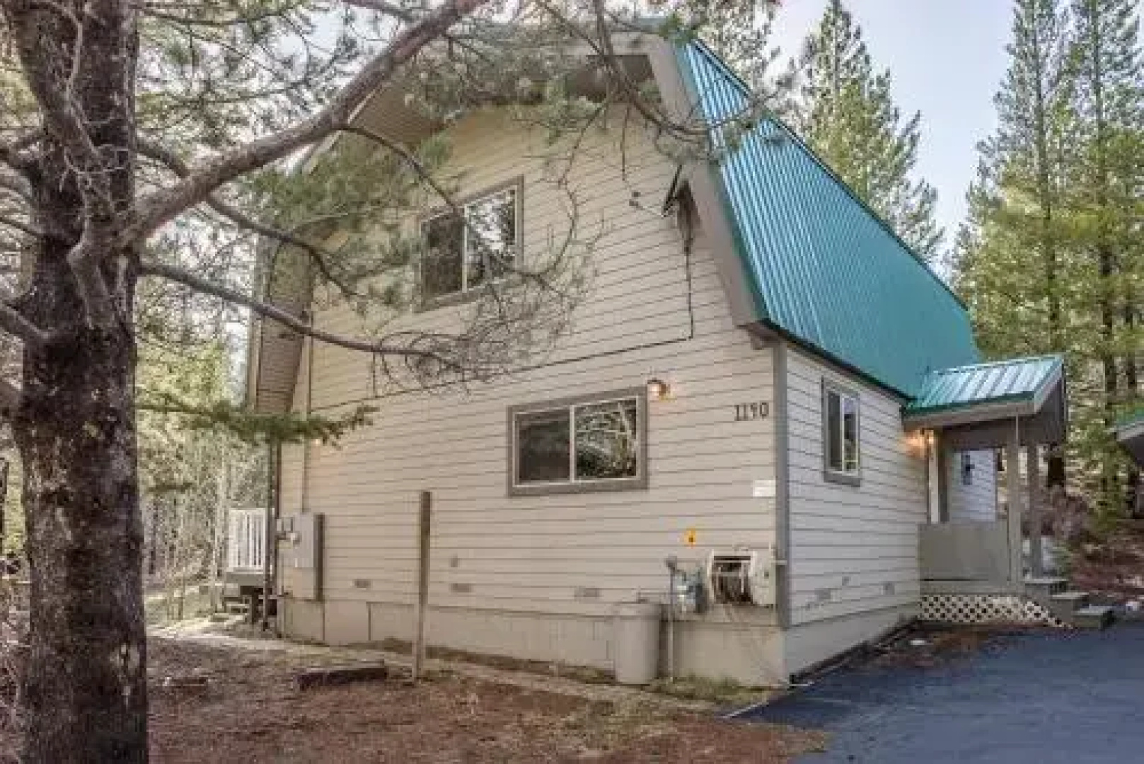 1140 View Cir Home - 3 Br home by RedAwning