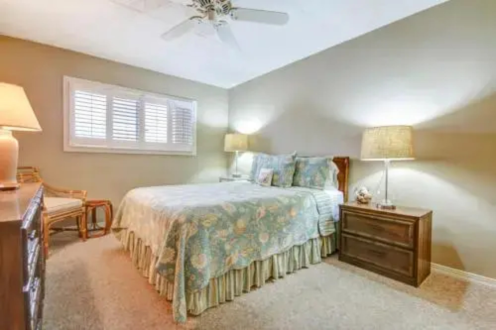 Beautifully Decorated Condo with Magnificent View of Atlantic by RedAwning